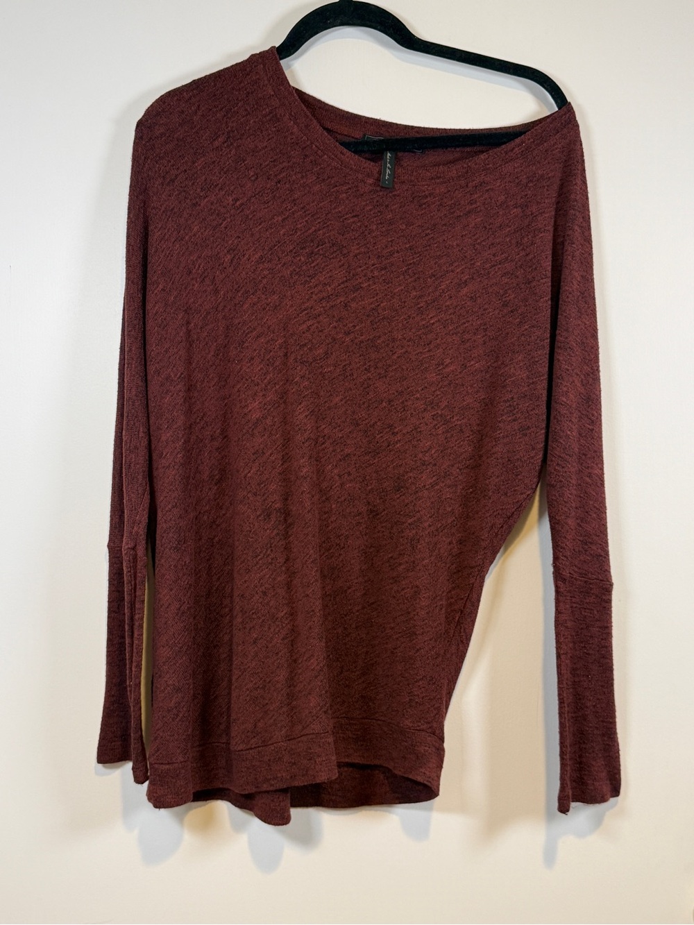 BCBGMaxAzria Wine Marled Long-Sleeve Off-Shoulder Top
